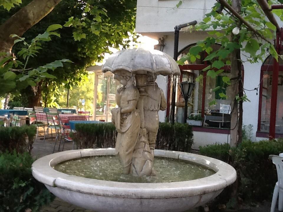Guest House Pizzeria Pazza Da Gianni Stein Am Rhein Exterior photo