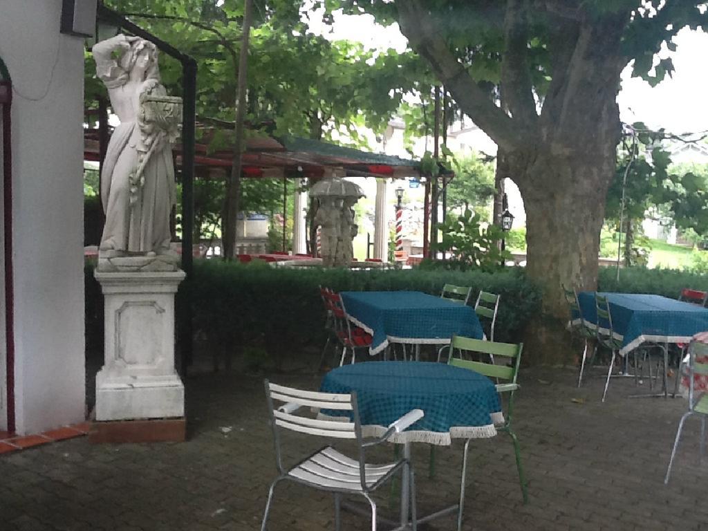 Guest House Pizzeria Pazza Da Gianni Stein Am Rhein Exterior photo