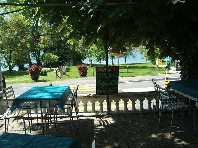 Guest House Pizzeria Pazza Da Gianni Stein Am Rhein Exterior photo