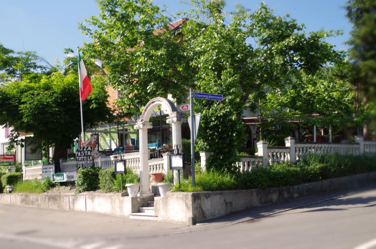 Guest House Pizzeria Pazza Da Gianni Stein Am Rhein Exterior photo